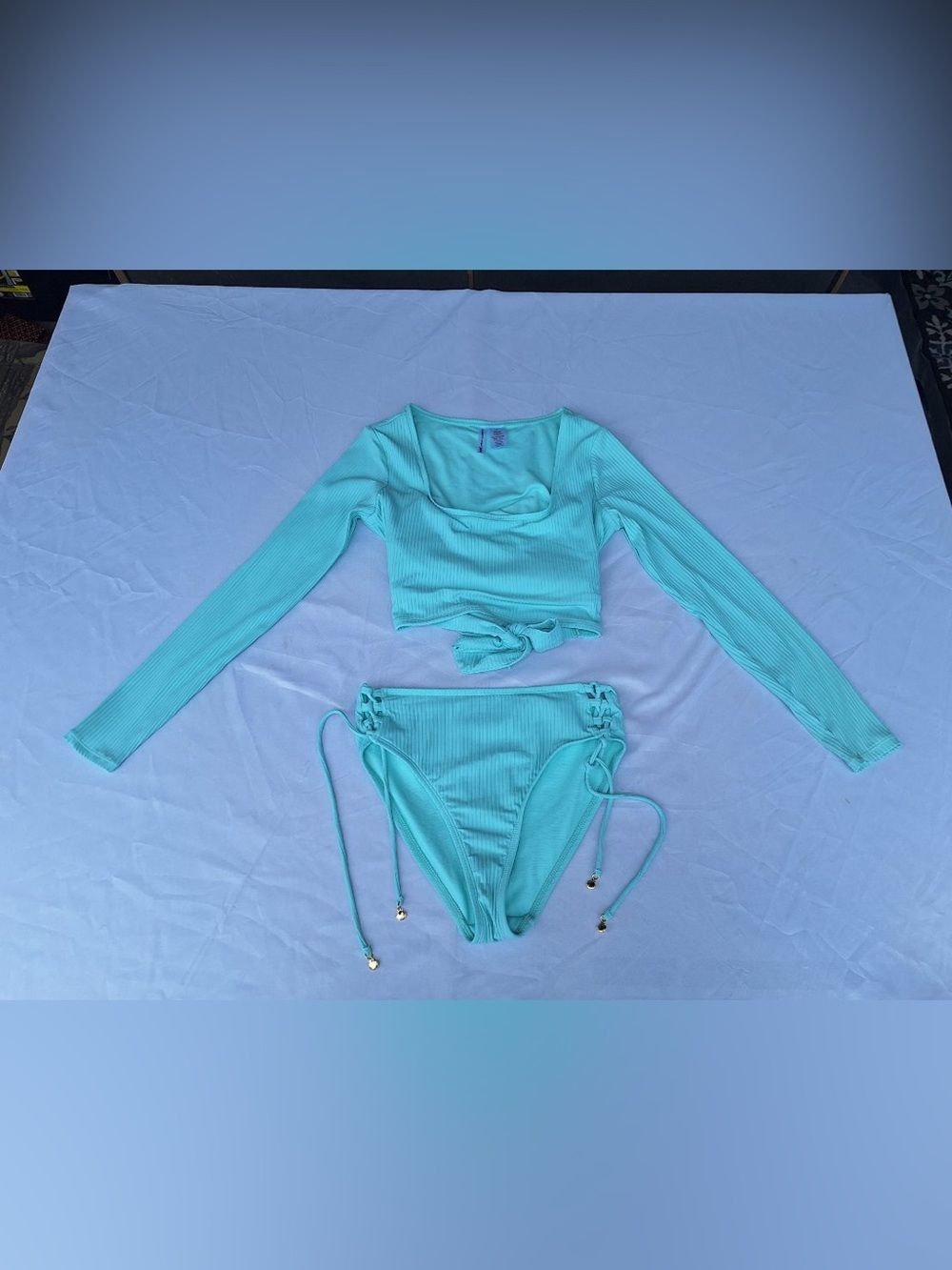 2pc top Large And bottom Small